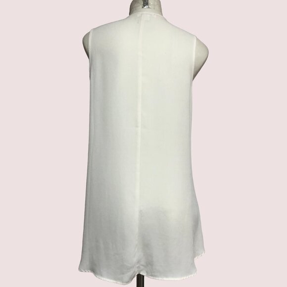 Spense Cream Sleeveless Blouse With Beaded Deep V Neckline Size Medium - Picture 2 of 11
